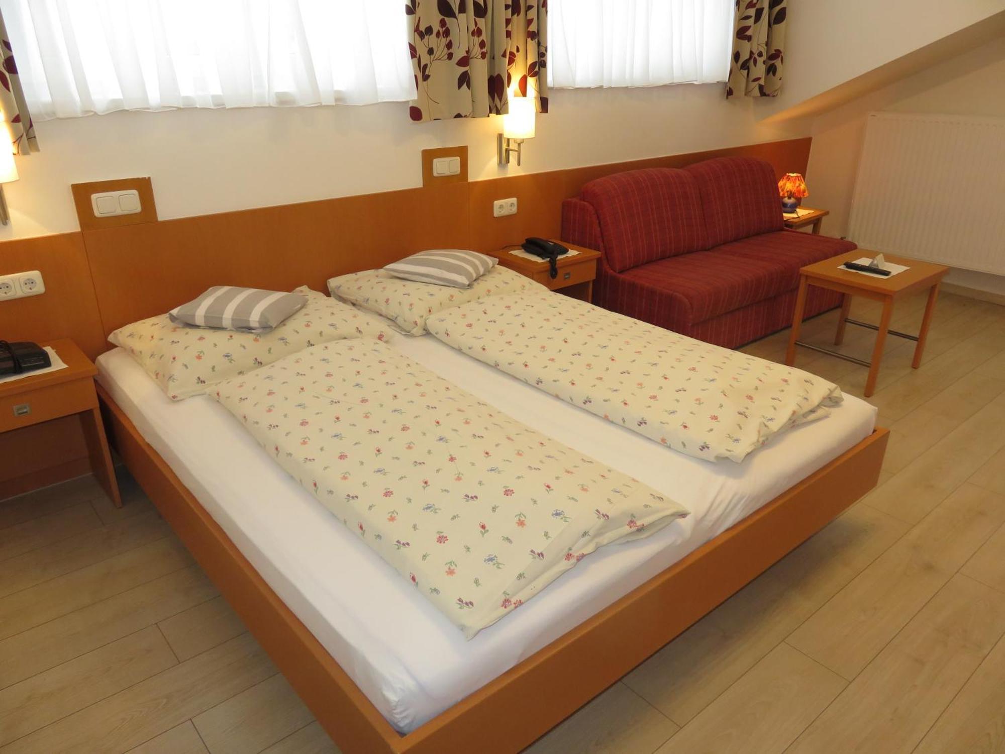 Berg-Panorama-Hof Sturmgut Guest House Hinterstoder Bilik gambar